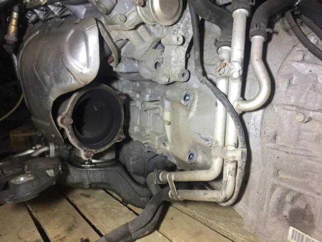 Двигатель без навесного для Porsche Cayenne 958 2010-2014 на фотографиях