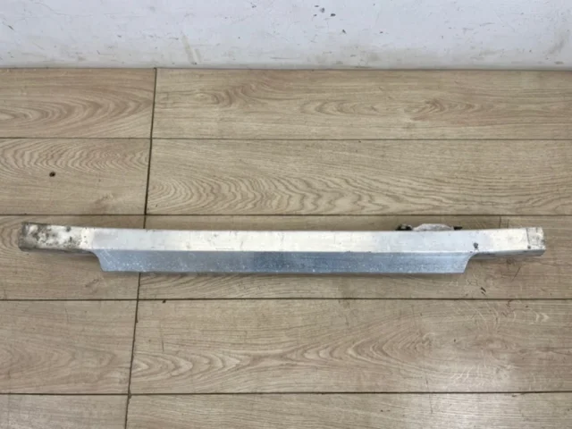 Усилитель бампера передний верхний для Audi Q7 4L 2005-2015 на фотографиях