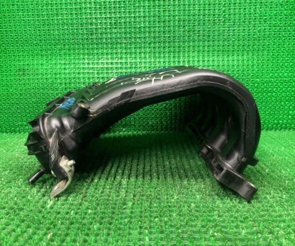 Впускной коллектор для Nissan X-Trail T31 RU 2007-2014 на фотографиях