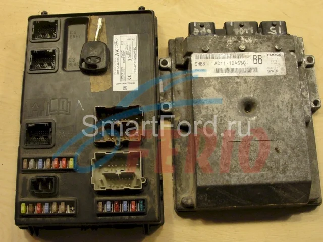 Блок управления двигателем для Ford Transit 2006-2013 Платформа на фотографиях