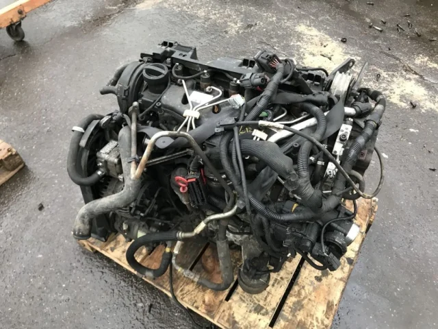 Продажа двигателя D5244T4