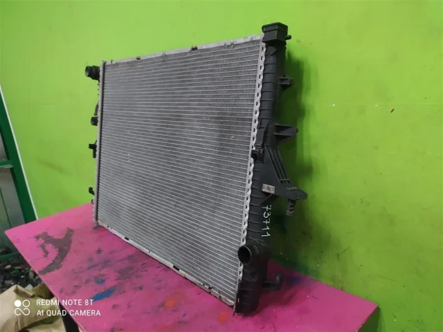 Радиатор охлаждения ДВС для Volkswagen Touareg I (7L) 2002-2010 на фотографиях