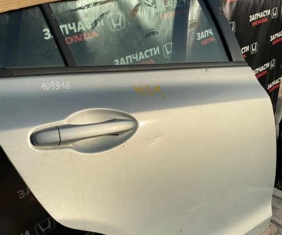 Двери для Honda Civic FB 2012-2015 седан на фотографиях