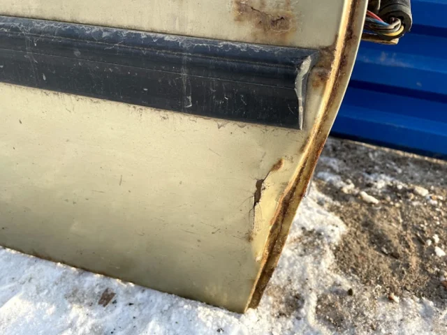 Двери для Daewoo Nexia N100 1995-2008 на фотографиях