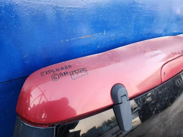 Крышка багажника для Ford Explorer U251 2005-2011 на фотографиях