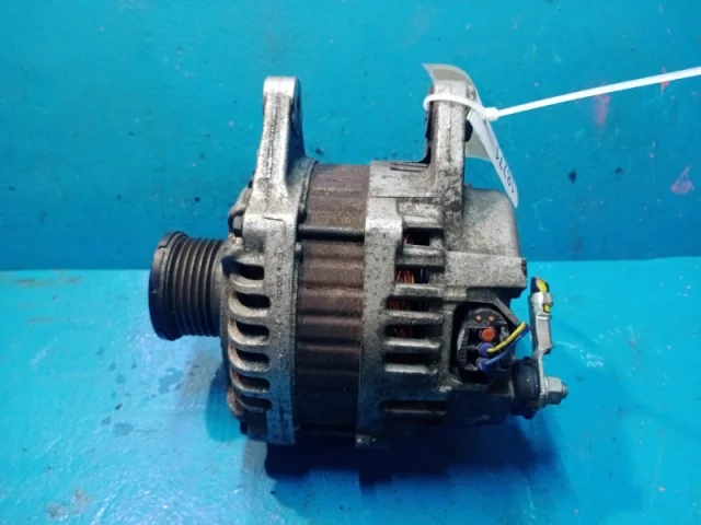 Генератор для Nissan X-Trail T31 RU 2007-2014 на фотографиях