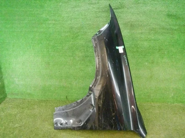 Крылья для BMW X6 G06 2019+ на фотографиях