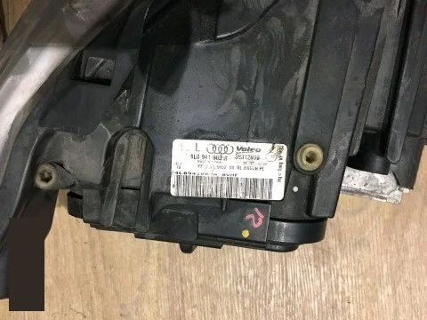 Фары для Audi Q7 4L 2005-2015 на фотографиях