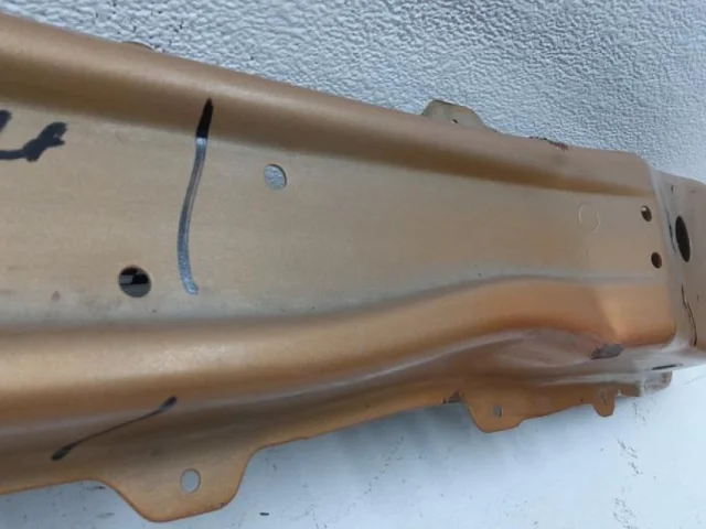 Усилитель переднего бампера для Renault Logan 2005-2015 (LS) на фотографиях