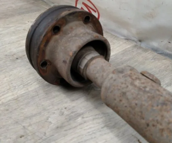 Карданный вал передний для Ford Explorer UN152 2001-2005 на фотографиях