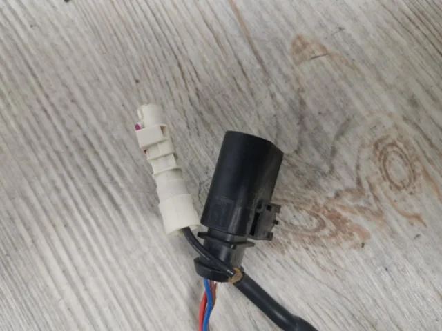 Камера заднего вида для Porsche Cayenne 958 Rest 2014-2018 на фотографиях