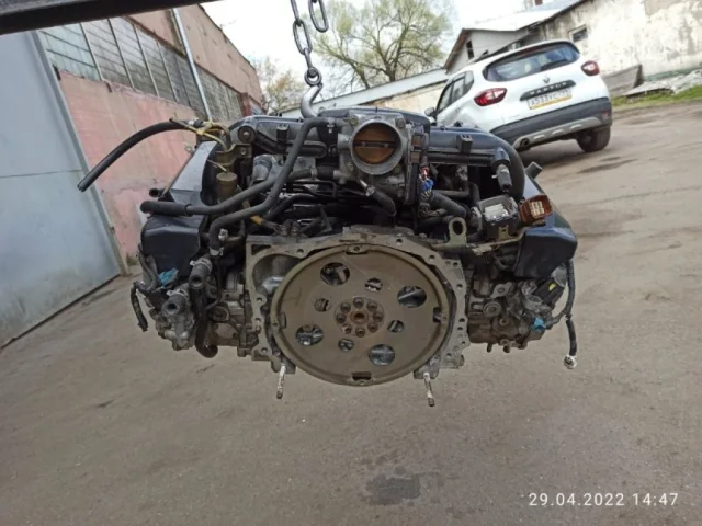 Продажа двигателя EZ30