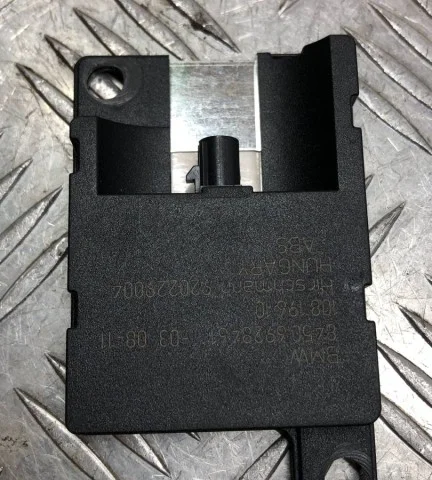 Антенна (радио) для BMW 5er Е60 2003-2010 на фотографиях