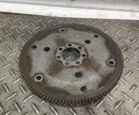 Маховик для Nissan Almera G15 2012-2019 на фотографиях