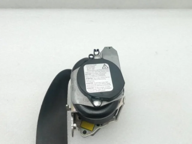 Ремень безопасности передний правый для Skoda Rapid I NH3 2012-2017 на фотографиях