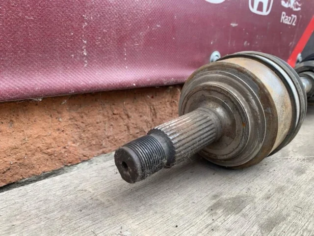 Привод передний правый для Honda Accord 7 2002-2008 на фотографиях