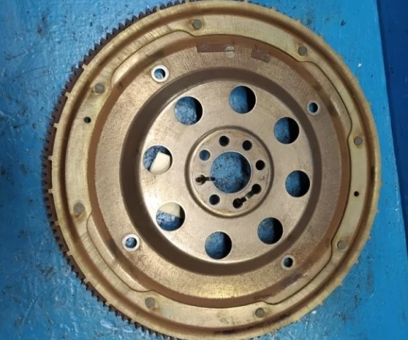 Маховик для Nissan Pathfinder R51 2004-2014 на фотографиях