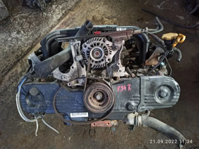 Двигатель без навесного для Subaru Legacy BM/B14 2009-2013 на фотографиях