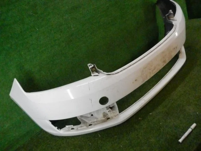 Бампер передний для Skoda Rapid I rest NH3 2017-2020 на фотографиях