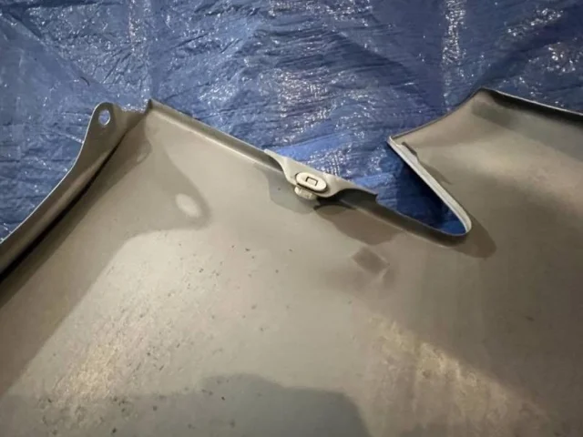 Крылья для Toyota Alphard H10 2002-2008 на фотографиях