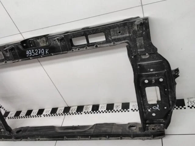 Панель радиатора (телевизор) для Hyundai Creta 2 SU2 2021+ на фотографиях