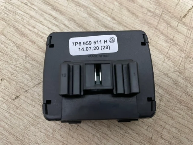 Фаркоп для Volkswagen Touareg II (7P5) 2010-2014 на фотографиях