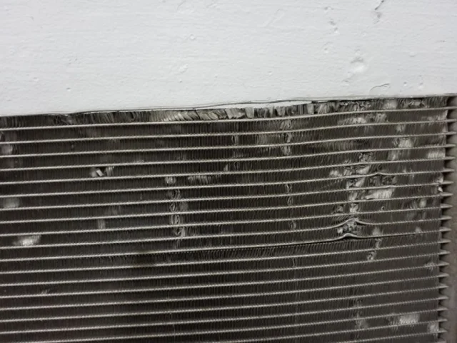 Радиатор кондиционера для Land Rover Freelander L359 rest II 2012-2014 на фотографиях