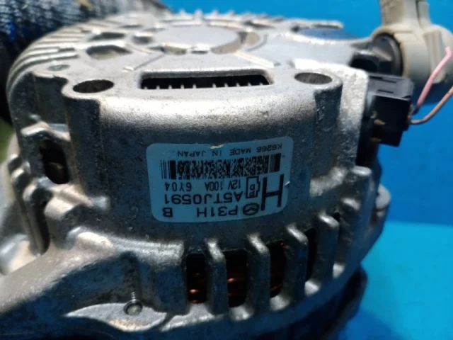 Генератор для Mazda CX 5 KE 2011-2017 на фотографиях