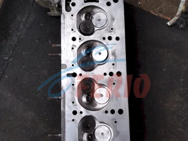 ГБЦ для Renault Logan 2007-2012 (Универсал KS) на фотографиях