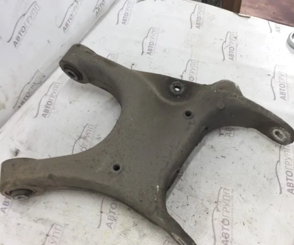 Рычаг задний левый нижний для BMW X6 Е71 2007-2012 на фотографиях