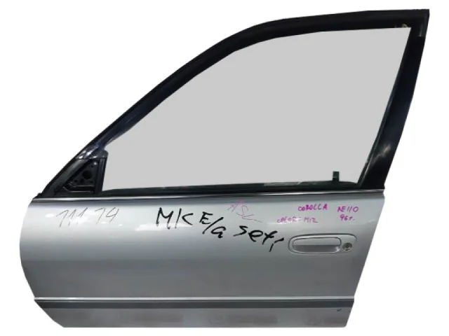 Двери для Toyota Corolla E110 Седан (JDM) 1995-2000 на фотографиях