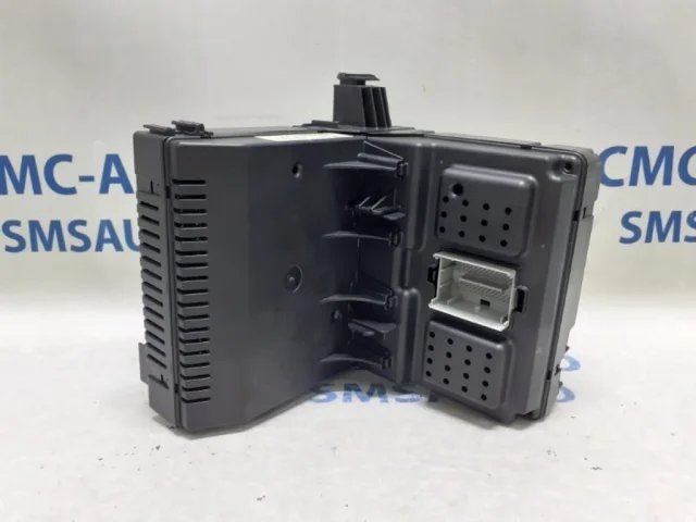 CEM Центральный электронный модуль для Volvo XC90 I C 2002-2014 на фотографиях