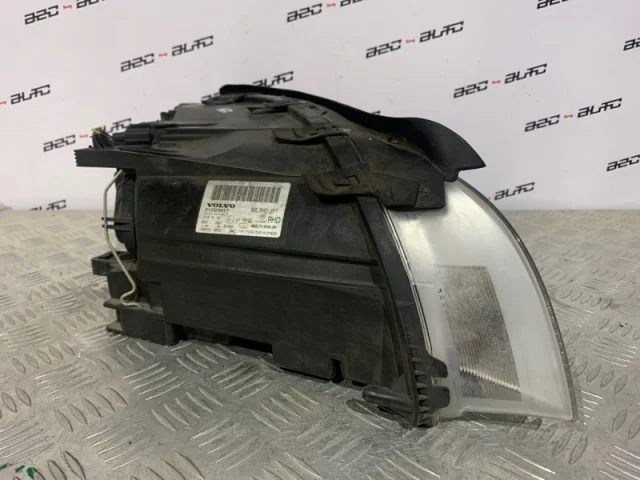 Фара левая для Volvo XC70 BZ 2007-2016 на фотографиях