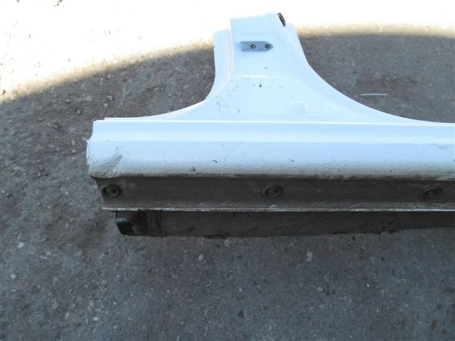 Порог правый для Hyundai Solaris 2 (2017-2022) на фотографиях