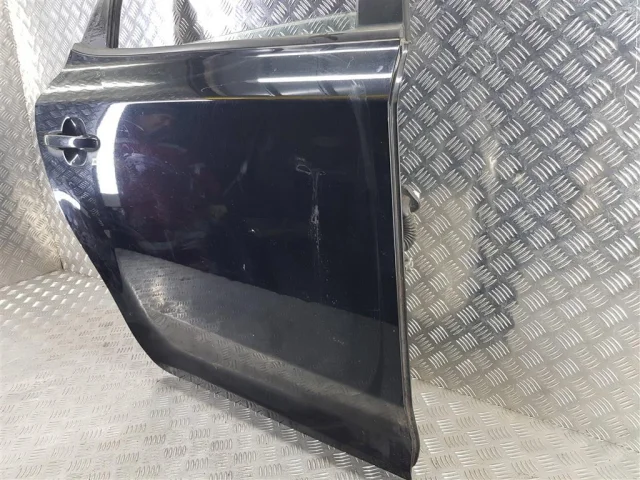 Двери для Kia Ceed 1 ED 2006-2009 на фотографиях