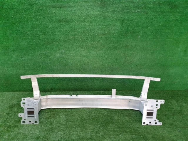 Бампер для Audi Q3 F3 2018+ на фотографиях