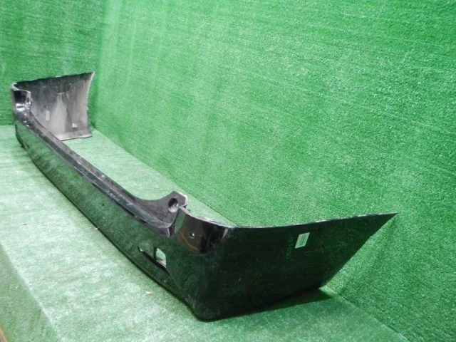 Бампер задний для Toyota Alphard H30 2015+ на фотографиях