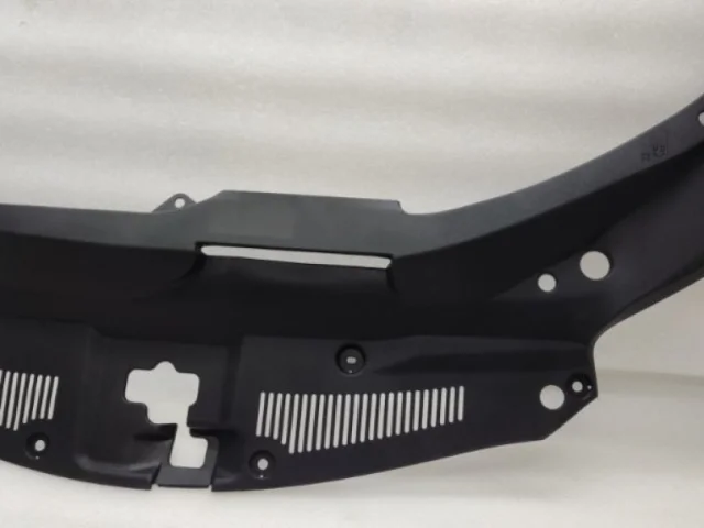 Внутренняя панель двери задняя левая для Lexus RX AGL20W,AGL25W,GGL25,GYL25 2015-2022 на фотографиях