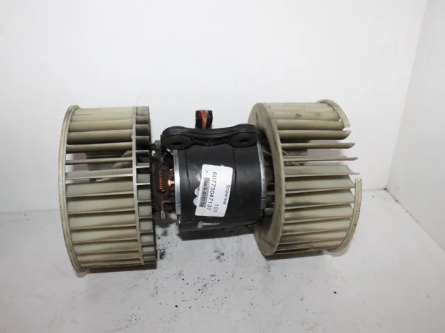 Мотор отопителя для BMW 5er Е39 1995-2003 на фотографиях