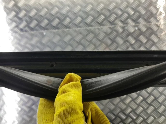 Двери для Kia Ceed 1 ED 2006-2009 на фотографиях