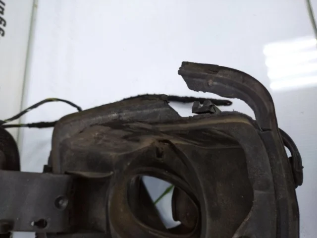 Лючок топливного бака для BMW X3 F25 2010-2017 на фотографиях