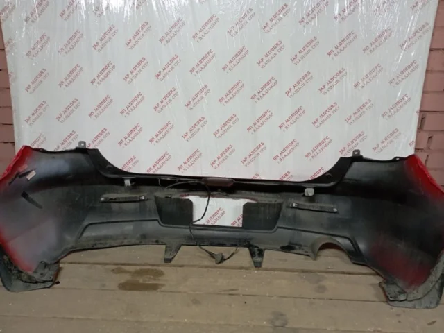 Бампер задний для Mazda 3 BK Хэтчбек 2003-2009 на фотографиях