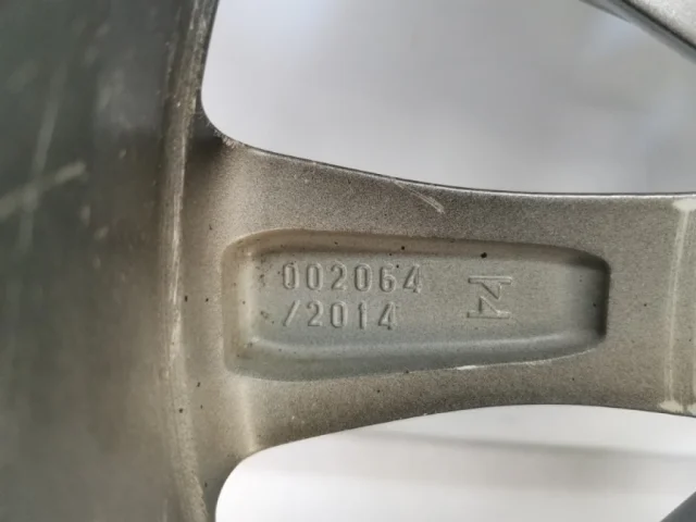 Диск колесный литой для Toyota RAV4 XA40 rest 2015-2019 на фотографиях