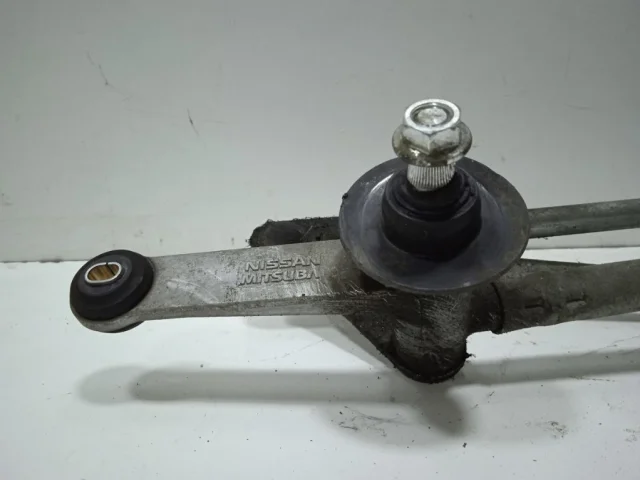 Мотор стеклоочистителя для Nissan Almera Classic B10 2006-2012 на фотографиях