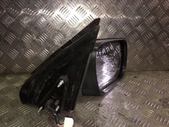 Зеркало боковое правое для Suzuki Grand Vitara 2005-2014 на фотографиях