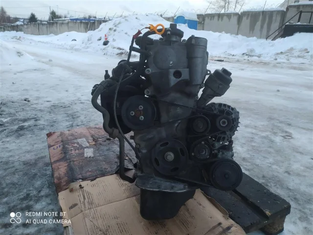 Двигатель без навесного для Volkswagen Polo IV (9N3) 2005-2009 на фотографиях