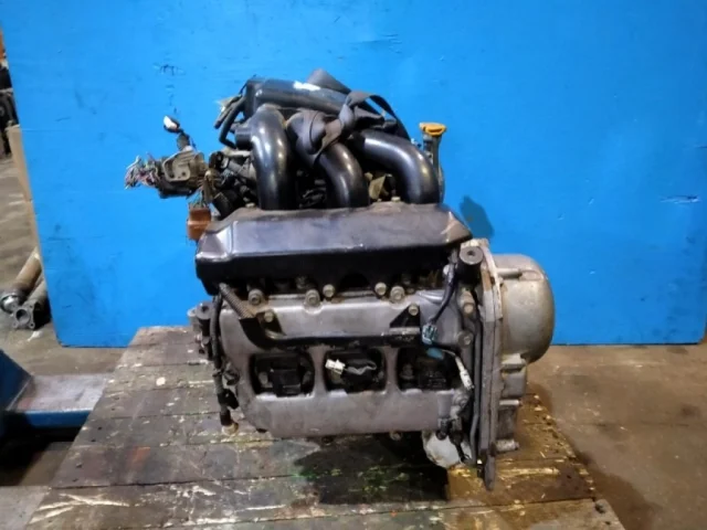 Продажа двигателя EZ30D