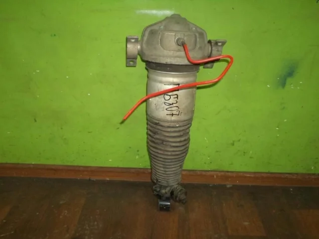 Пневмостойка задняя левая для Audi Q7 4L 2005-2015 на фотографиях