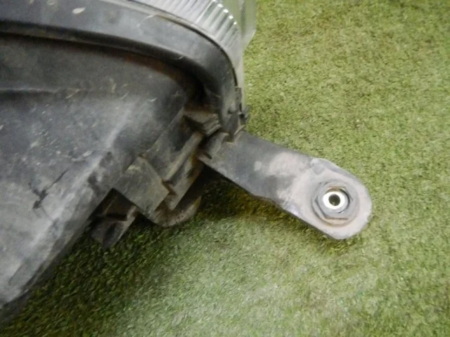 Фара ксенон левая для Skoda Rapid I rest NH3 2017-2020 на фотографиях