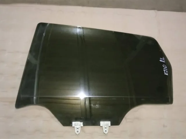 Стекло двери заднее правое для Nissan Qashqai J10 2006-2013 на фотографиях